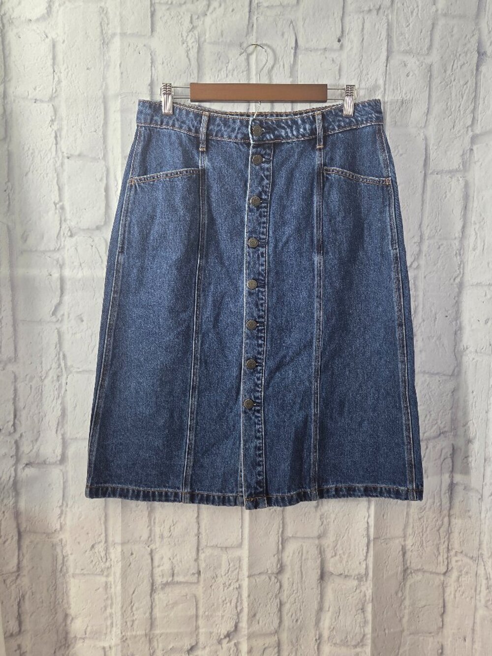 Old Navy Size 10 Medium Wash Denim Blue Button Front Midi Jean Skirt
